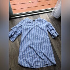 Women’s Blue Striped Flowy Knee Length Dress